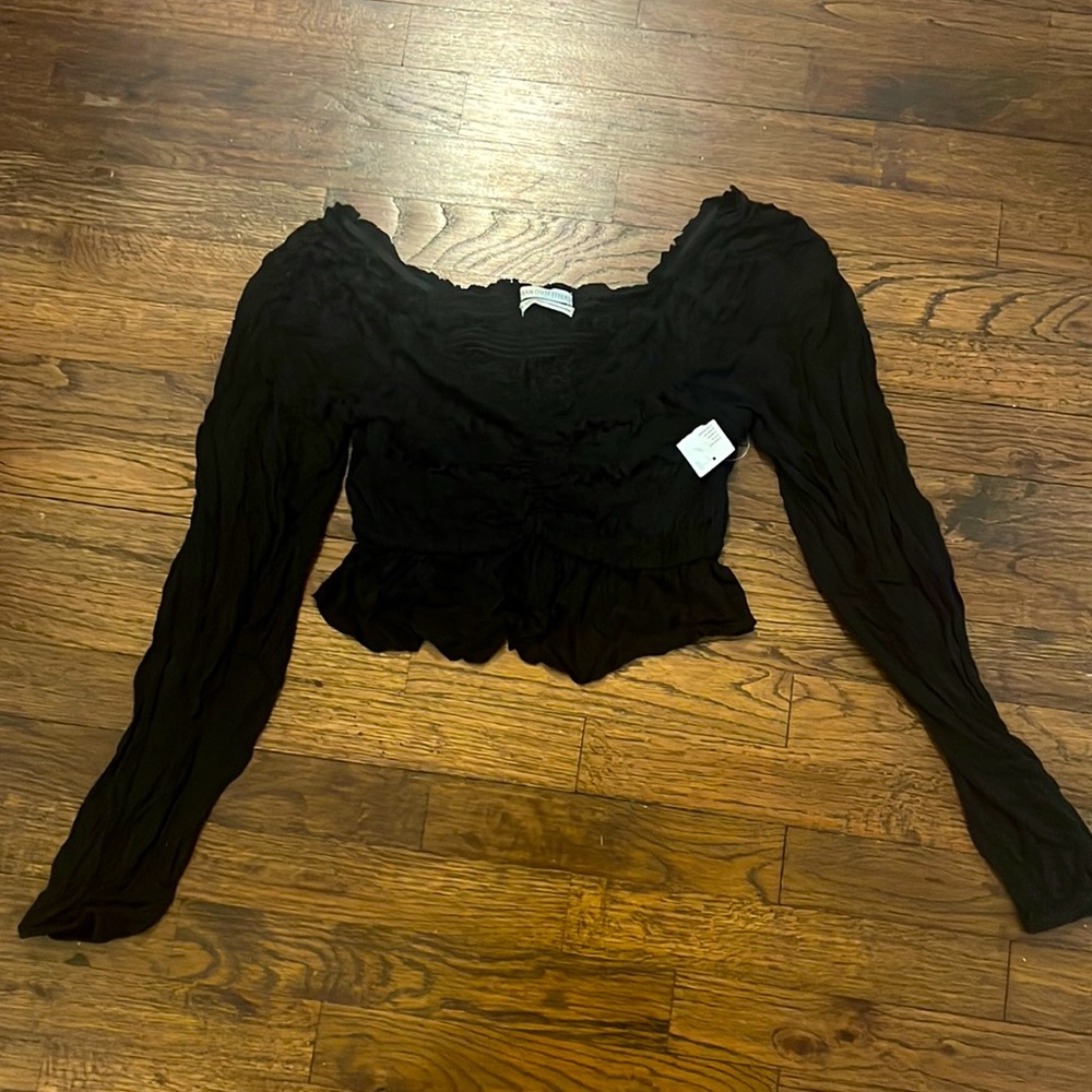 Never worn black long-sleeve crop top